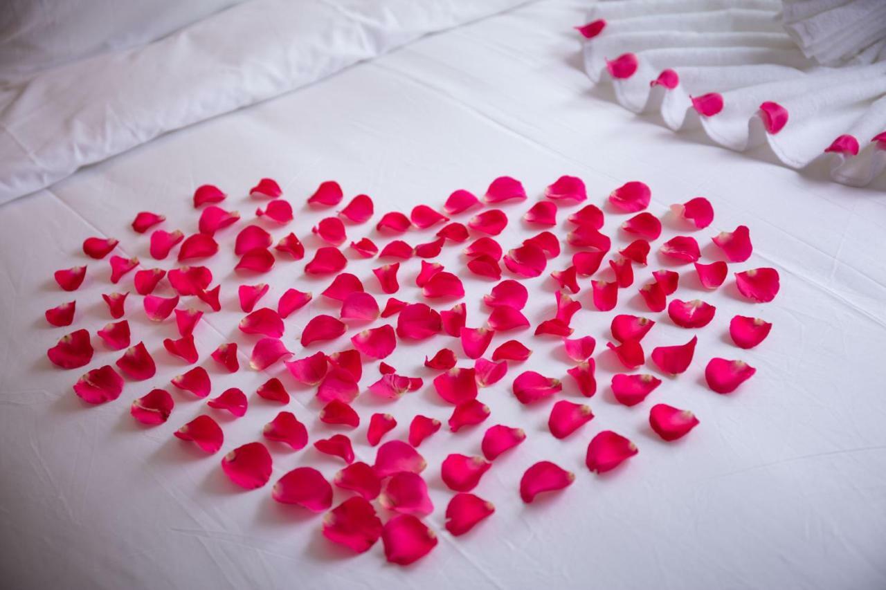ฮานอย ลัลลาบาย โฮเต็ล แอนด์ แทรเวล Hotel ภายนอก รูปภาพ